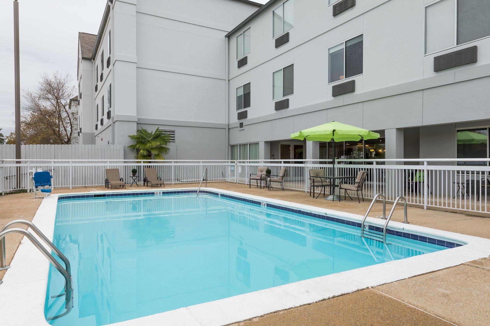 Hotel Wingate By Wyndham Shreveport Airport Exterior foto